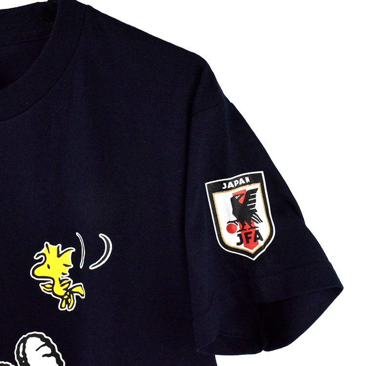 取り寄せ商品 スヌーピー寝そべり キッズtシャツ サッカー日本代表ver ネイビー Jfa Store 日本サッカー協会公式オンラインストア